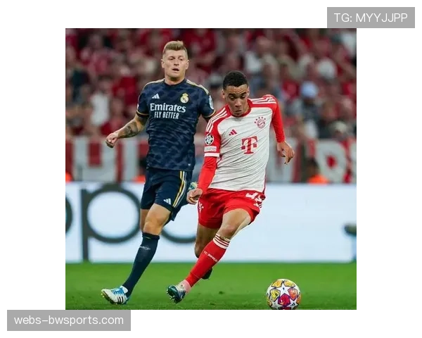 欧冠1-4决赛首回合：拜仁慕尼黑2-2战平皇家马德里